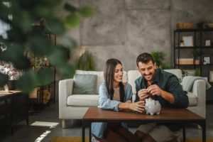 Kodėl taupymas be aiškaus plano gali būti nuostolingas?