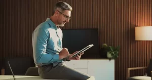 Įrangos pirkimas verslui: kada verta naudoti investicinį kreditą?